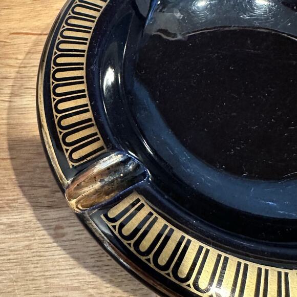 I. Spyropoulos Black & Gold Hand Made in Greece Ashtray - Picture 7 of 8